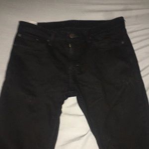 Brand new, never worn Levi jeans